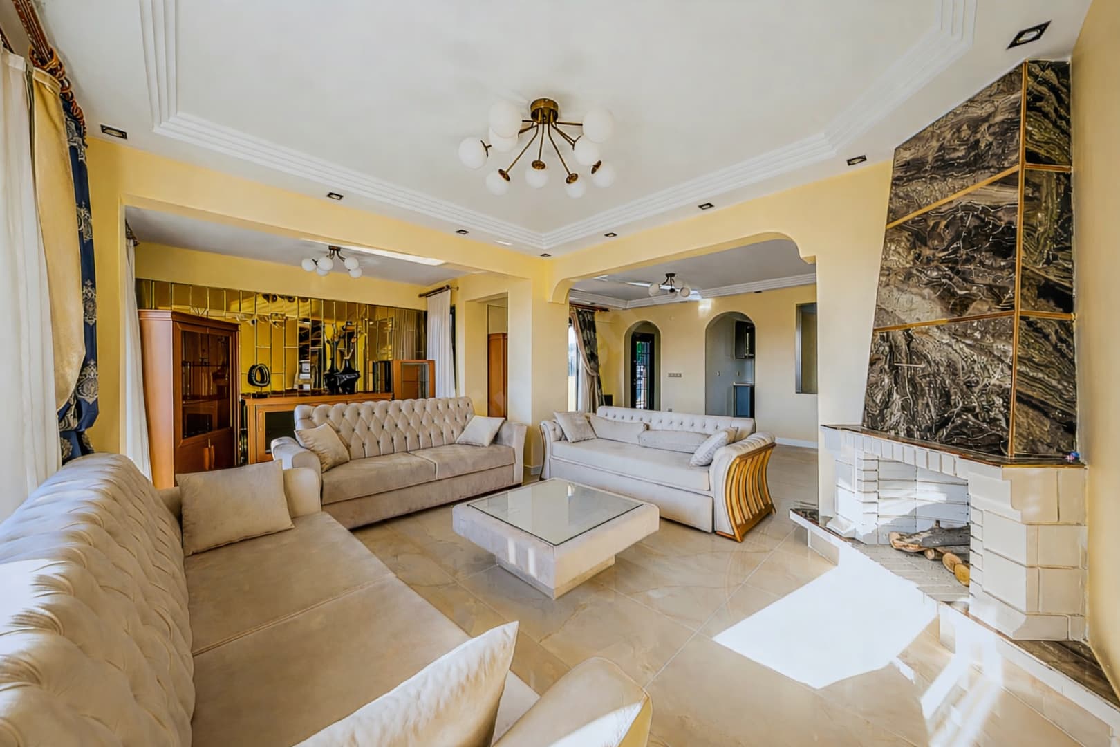 5+1 Villa with Pool, Sauna, and Turkish Bath in Özyörem Site