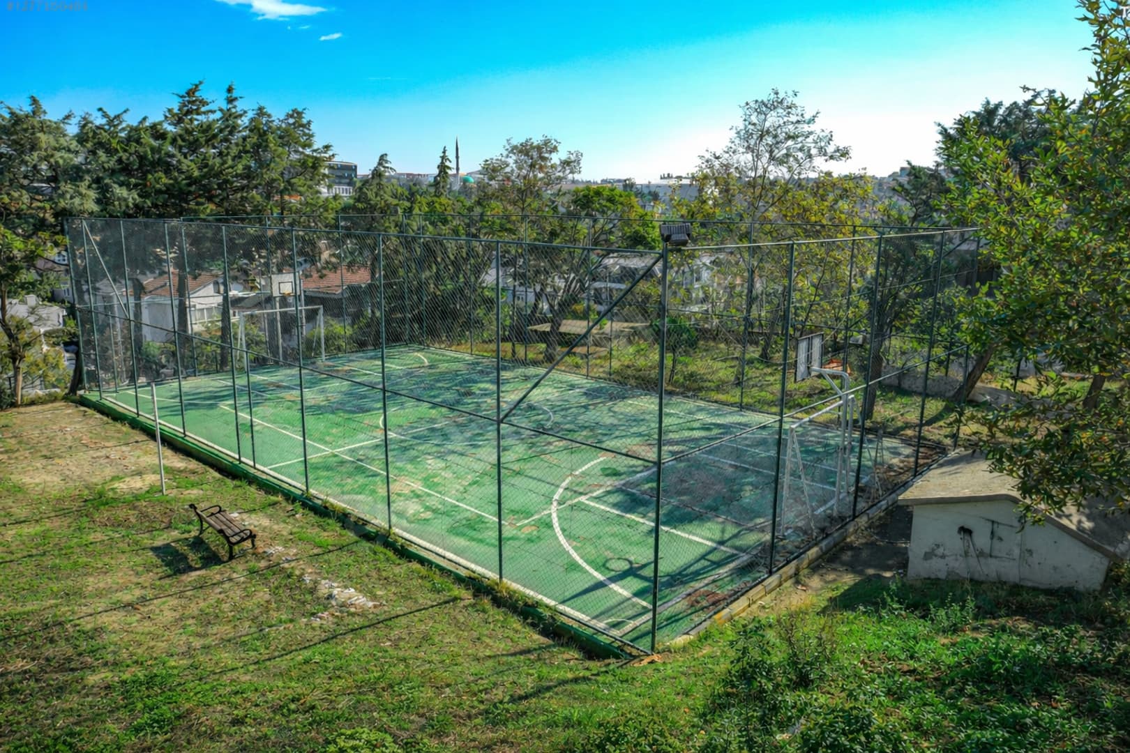 5+1 Villa with Pool, Sauna, and Turkish Bath in Özyörem Site