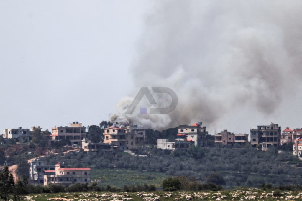 US-Israel-Lebanon Peace Talks and Resignations of Congress Members on PBS NewsHour