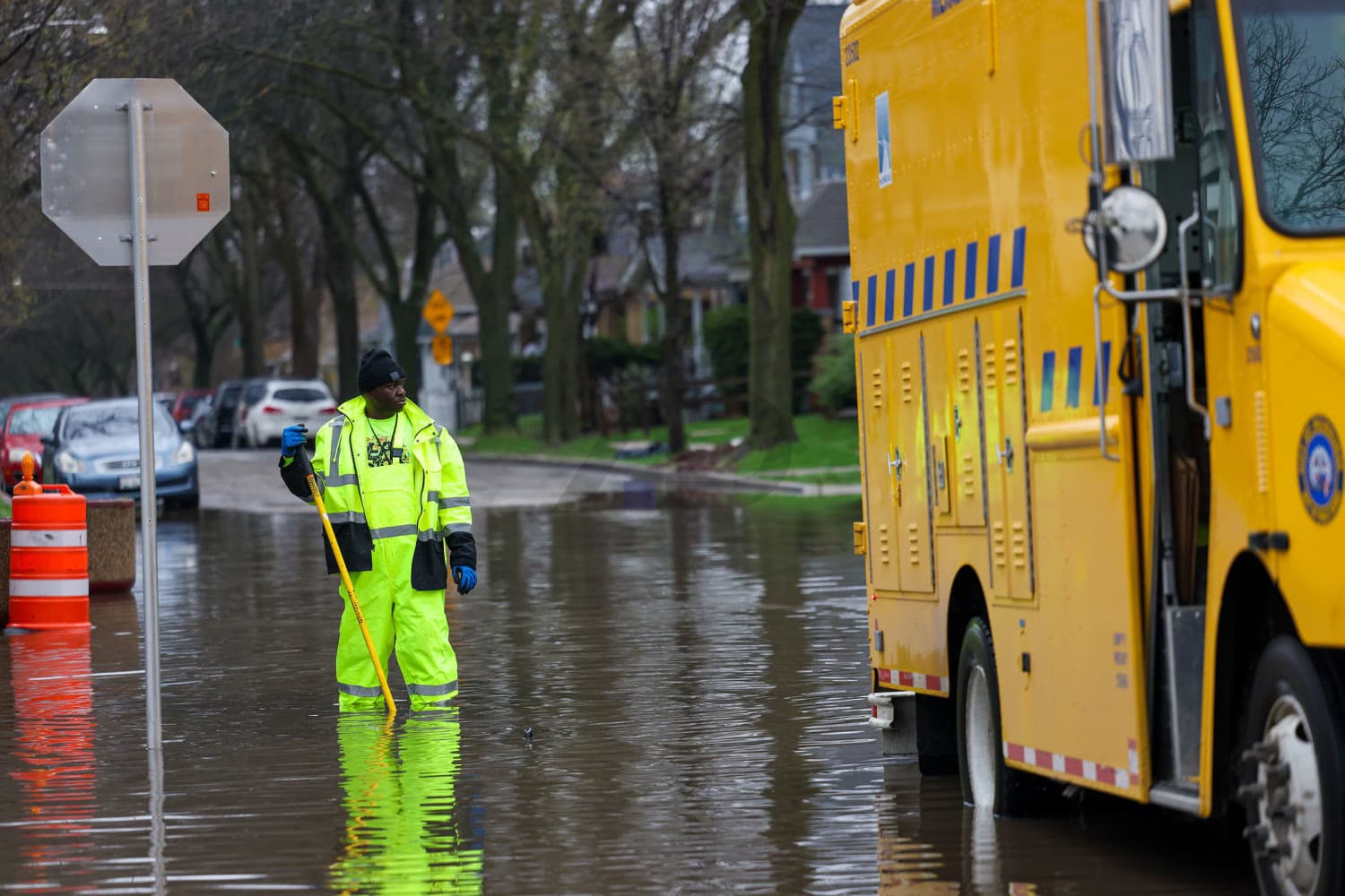 Severe Storm and Flood Risk in the US Midwest and Eastern Regions