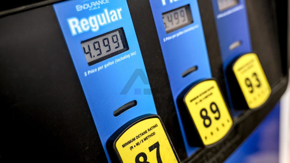 Gasoline Prices in the USA Expected to Remain High Throughout 2026