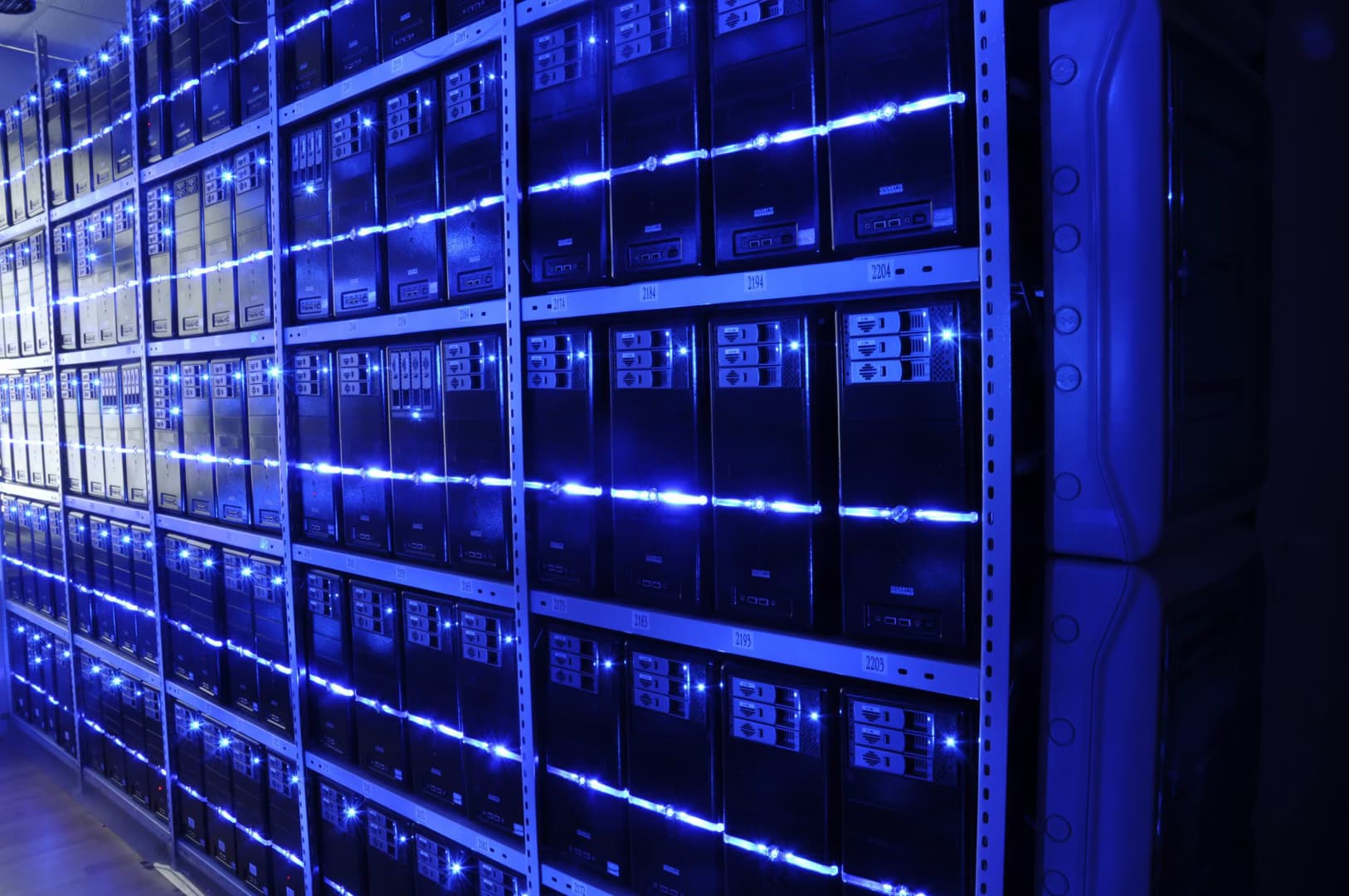 أدوات قرصنة بالذكاء الاصطناعي تشعل موجة هجمات بعد ثغرة PHP