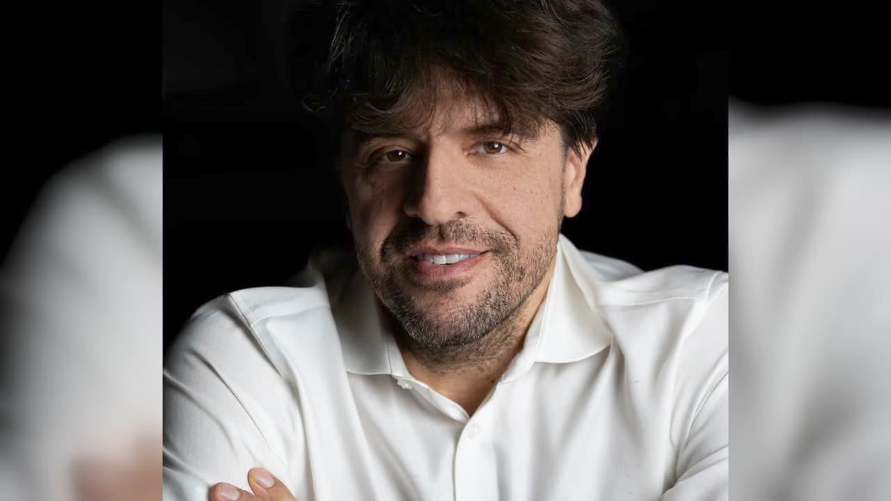 Stanford’s Karl Deisseroth shares 2026 Nobel Prize in Medicine for optogenetics