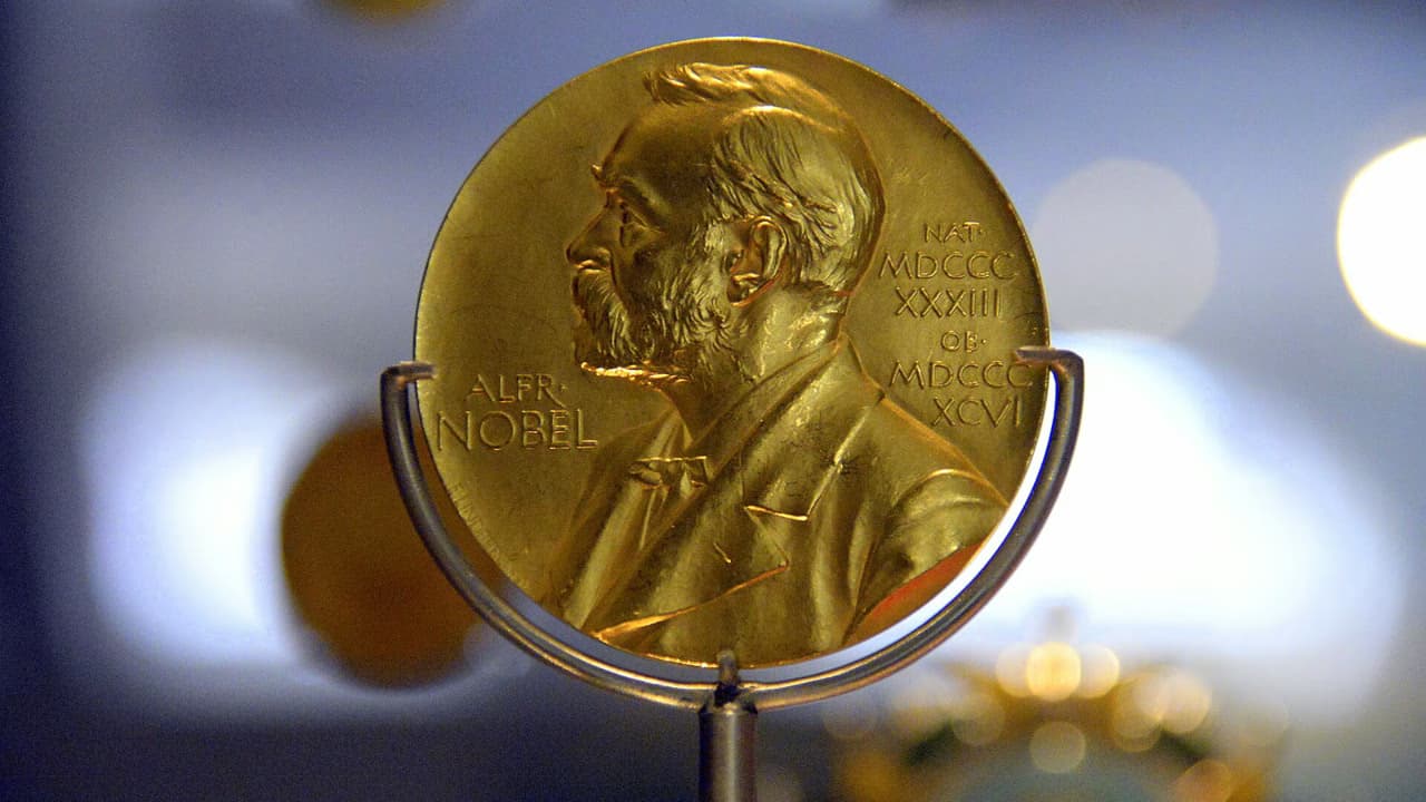 Kagan and Soai win Nobel Prize in Chemistry for work on mirror-image molecules