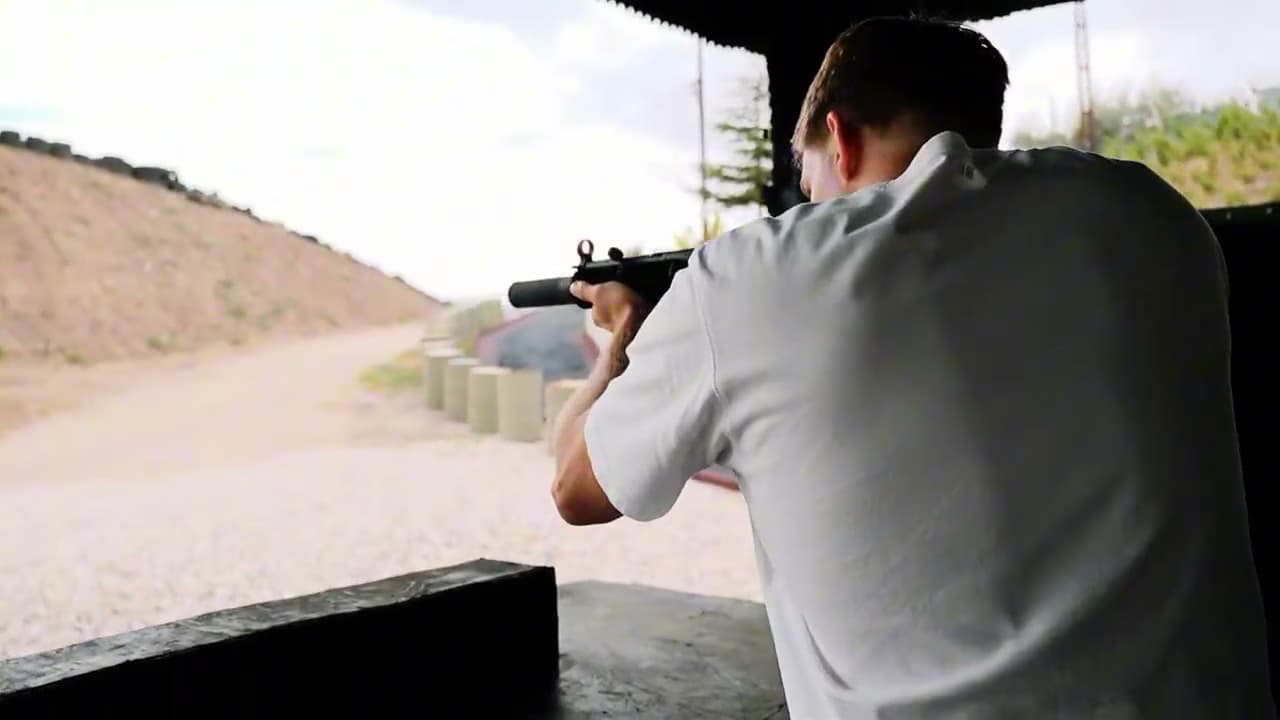 Swedish YouTuber praises Turkish-made MKE MP5