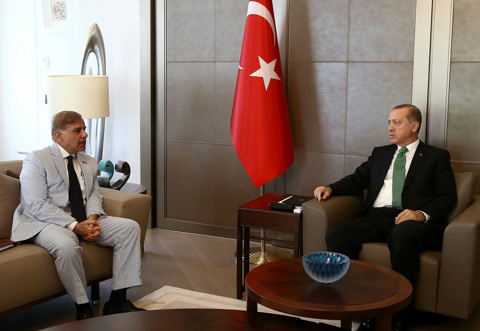 Pakistan Başbakanı Şerif’ten İstanbul seli için Türkçe başsağlığı