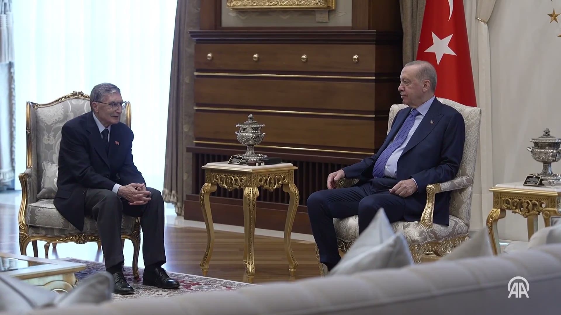 Erdoğan hosts Nobel laureate Aziz Sancar, UNC professor, in Ankara