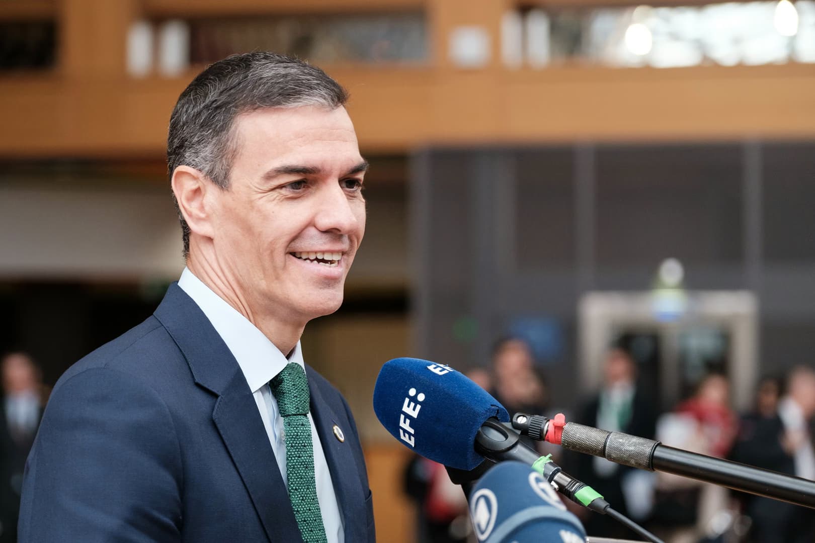 Sánchez, Asteriks ve Lula zaferine atıfla umut mesajı verdi
