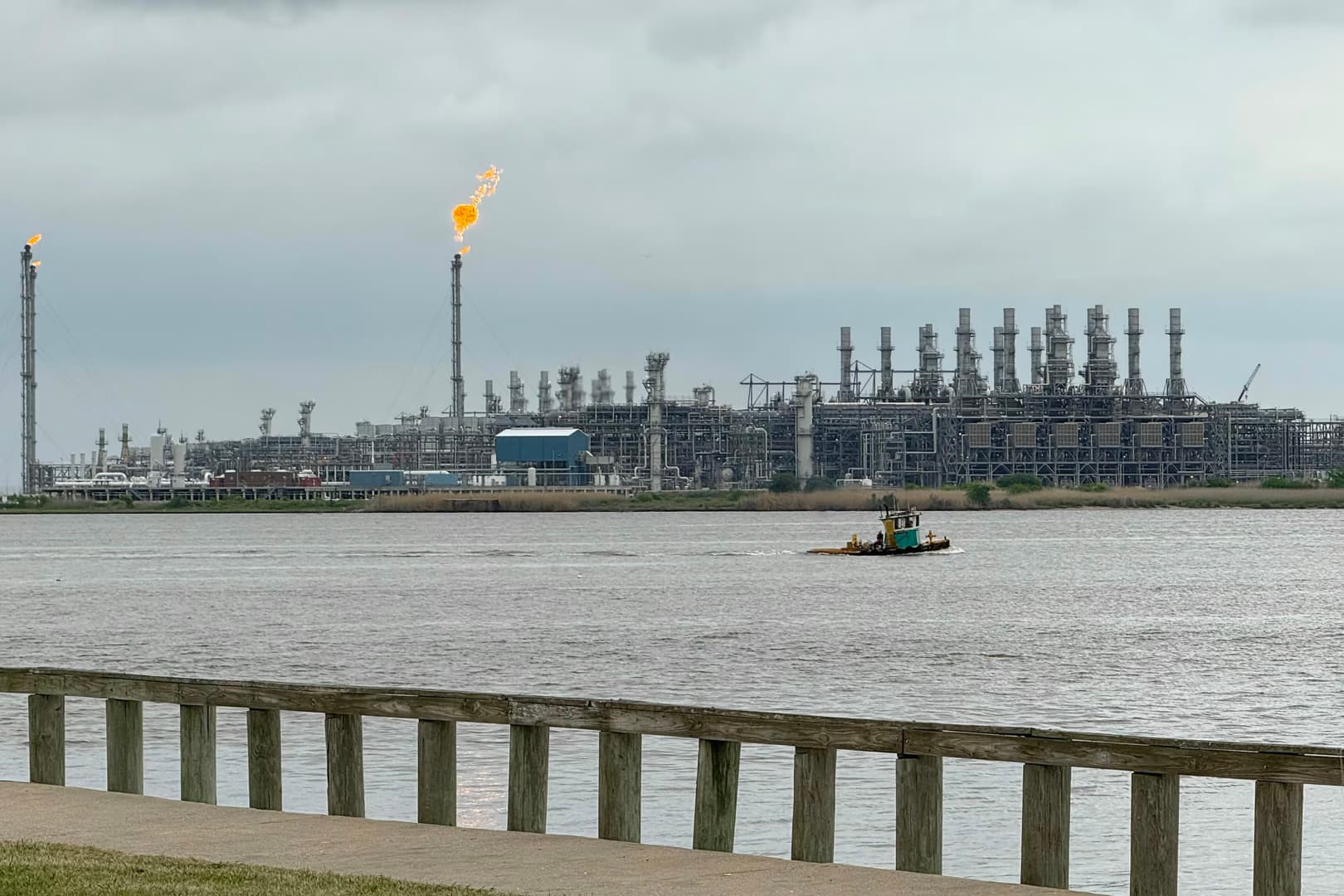Qatar agrees to buy U.S. LNG through 2054 as war hits its supply
