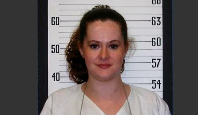 Christa Pike leaves hospital, returns to prison after surviving Tennessee execution