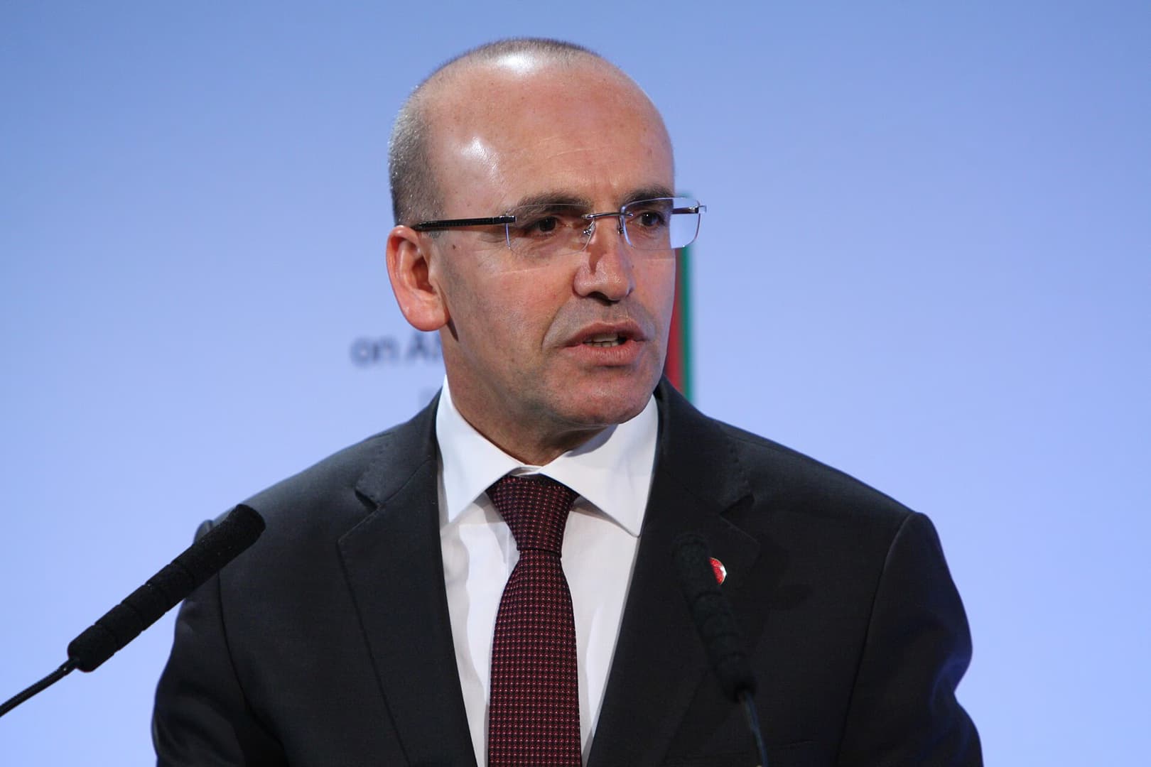 Türkiye’s annual inflation falls below 30% for first time since 2021