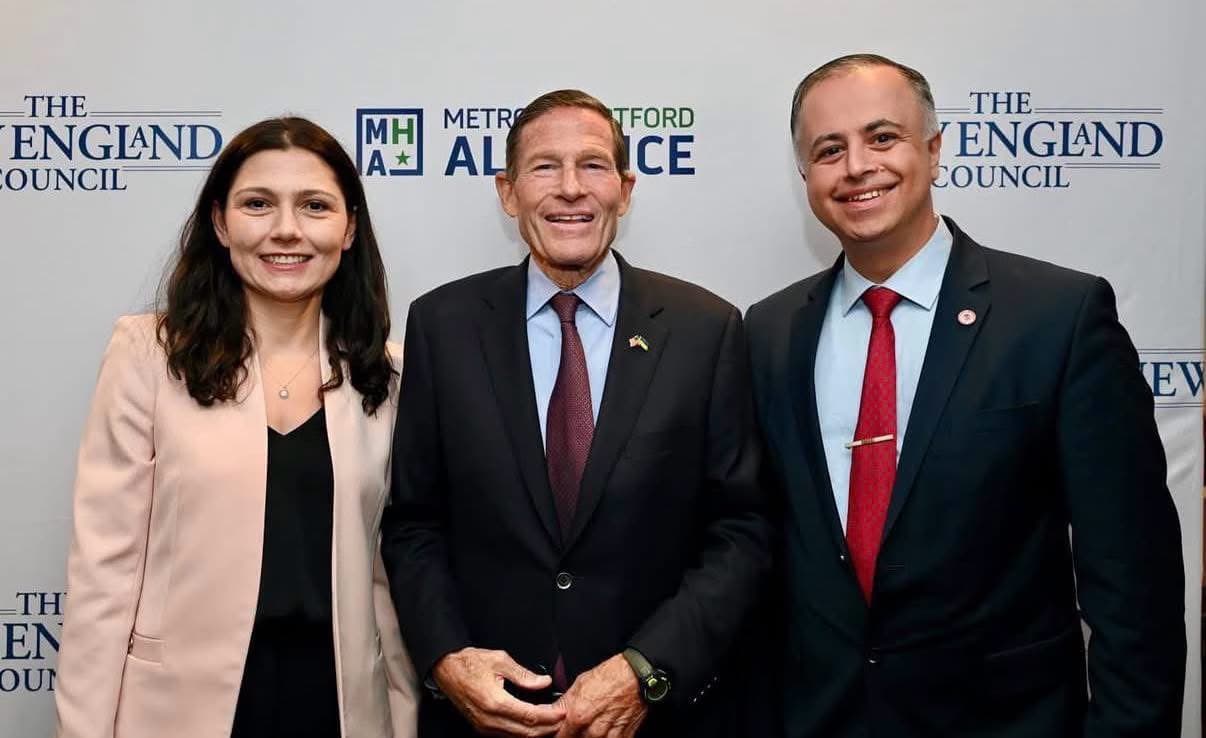 Turkish American leaders raise CAATSA, F-35 with Sen. Blumenthal