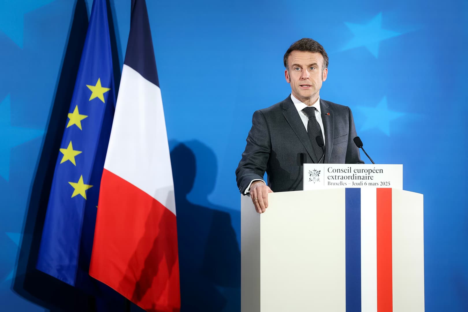 Macron: Şiddete karışanlar hesap verecek, akaryakıt öfkesinin arkasında Körfez savaşı var