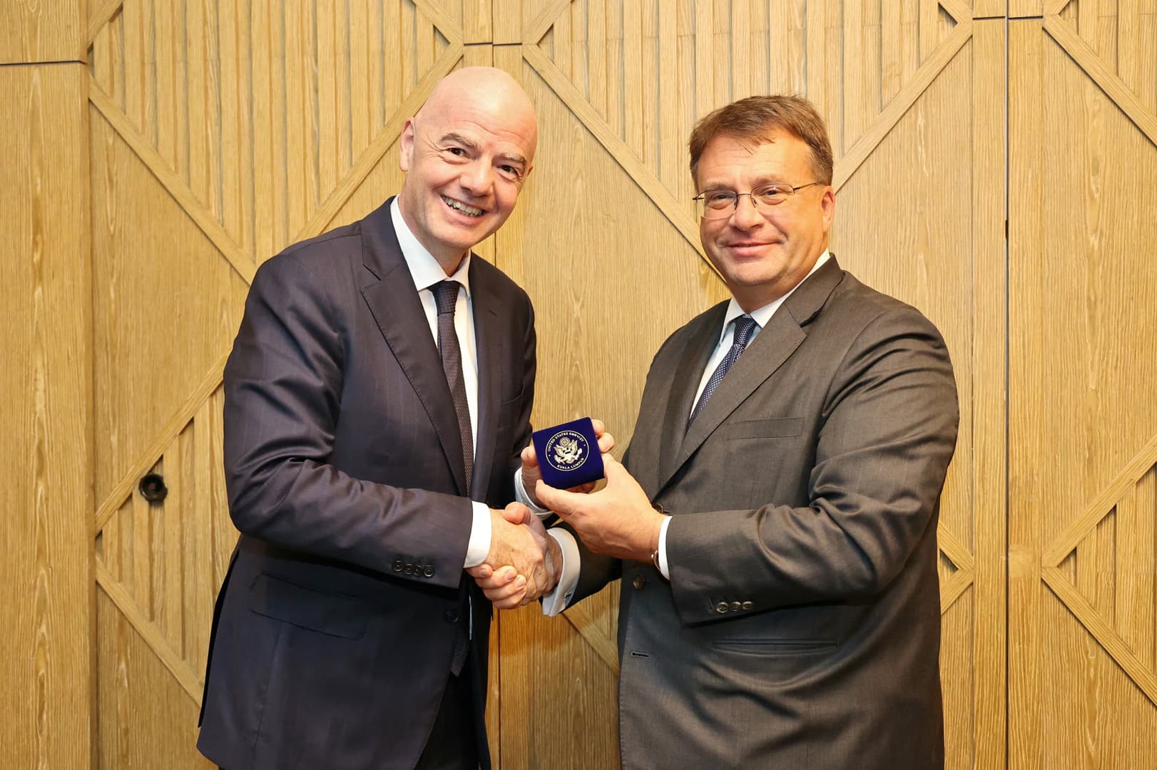 Инфантино заявил о широкой поддержке федераций на выборах ФИФА
