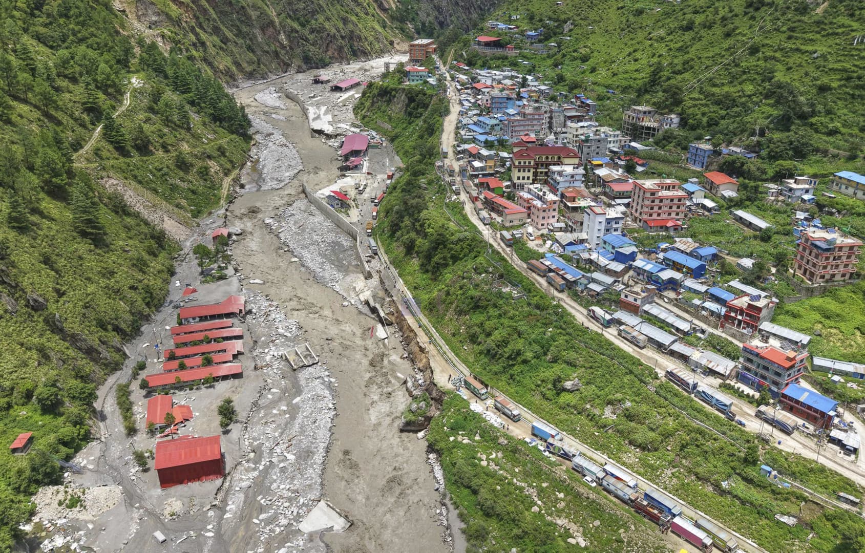 Deadly Floods Devastate Nepal-Tibet Border Region, Hundreds Reported Missing