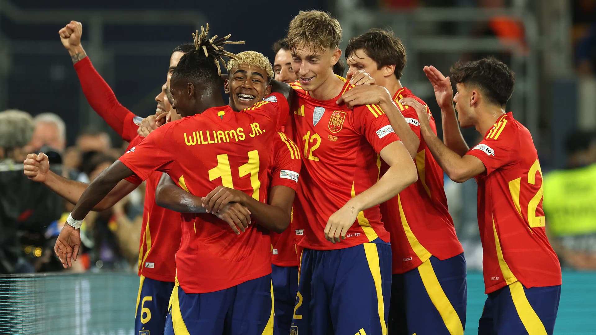 Ferran Torres' extra-time goal wins World Cup for Spain