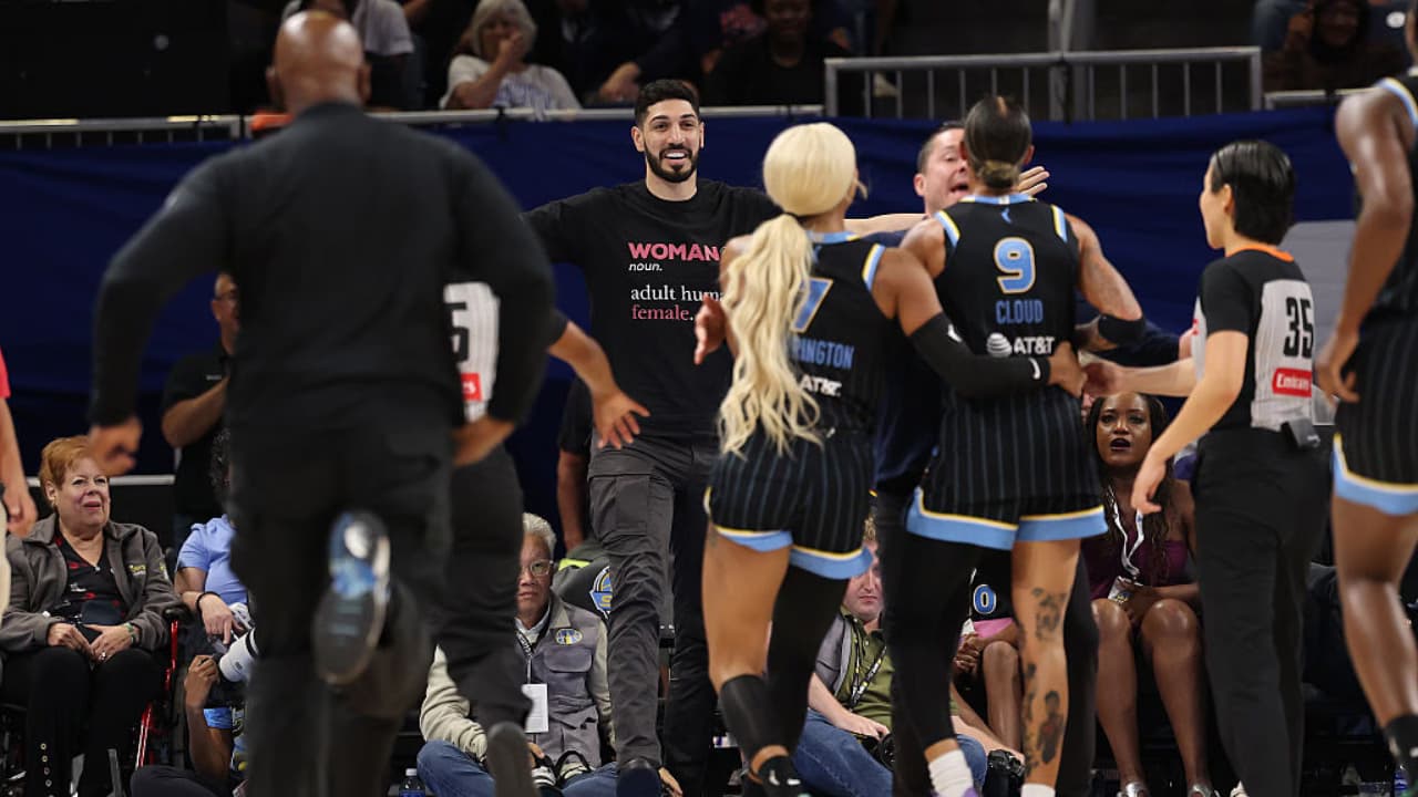 WNBA maçında yaşanan tartışma Enes Kanter Freedom’ı tribünden çıkardı